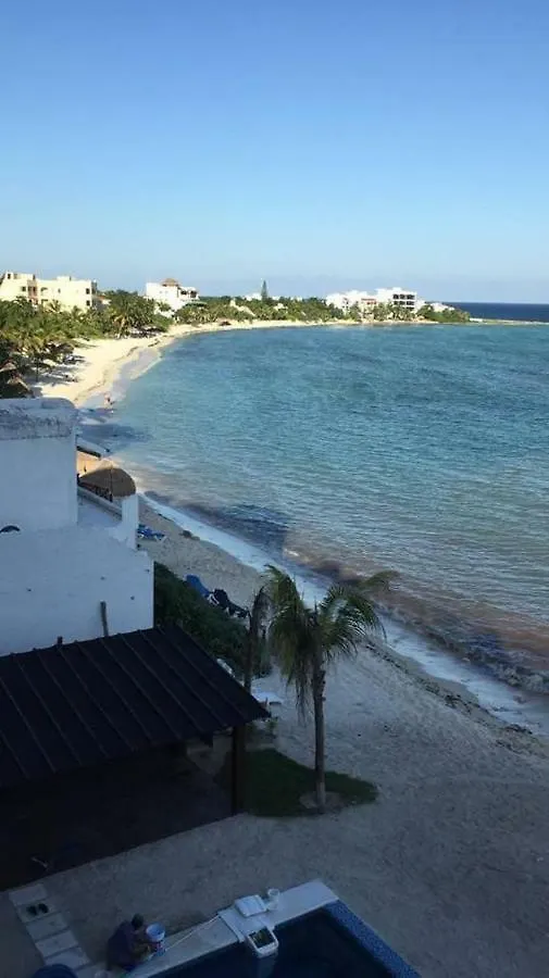 Deluxe New Beachfront Penthouse In Akumal Apartament