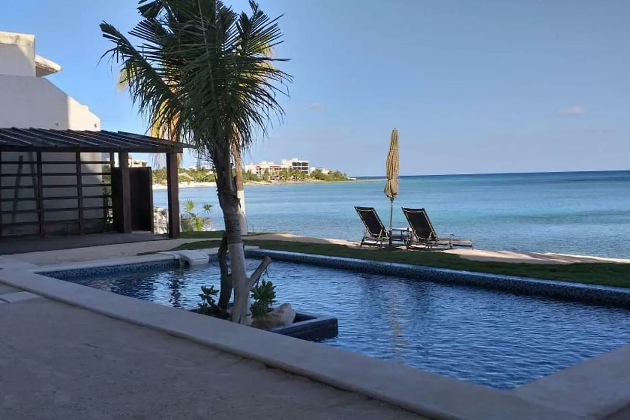 Deluxe New Beachfront Penthouse In Akumal location